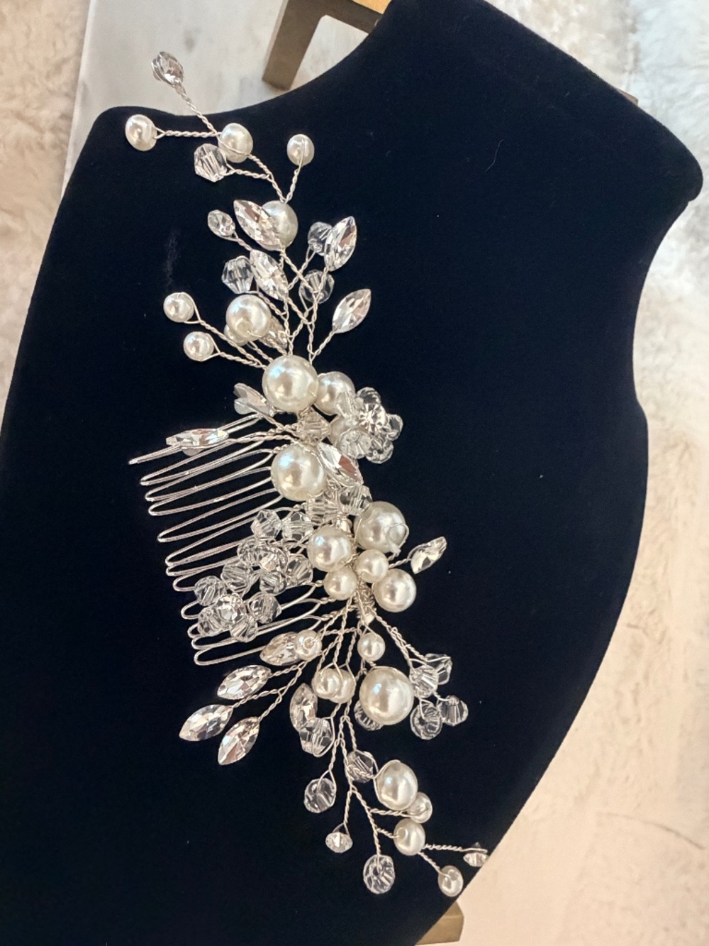 Hand-Wired Asymmetric Pearl & Crystal Bridal Hair Vine Comb 16 cm
